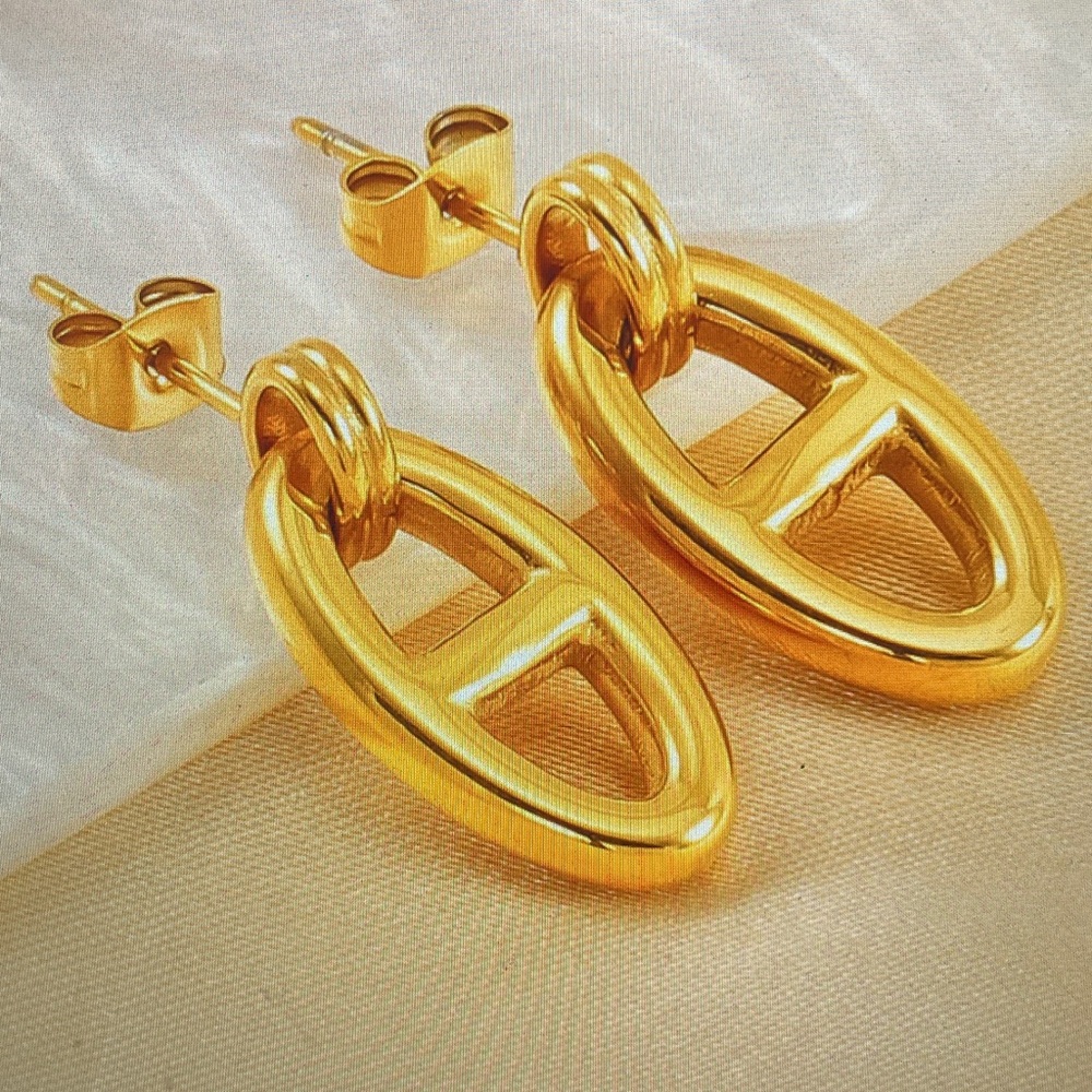 Gold Oval Drop Earrings